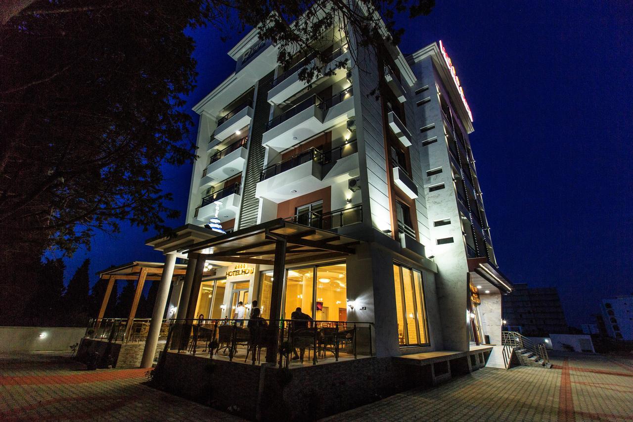 Hotel Hoti II อุลซิน ภายนอก รูปภาพ